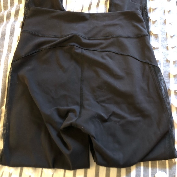 Lululemon leggings - Picture 2 of 6